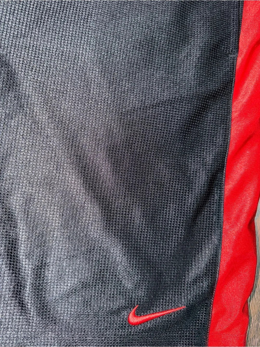 Vintage y2k Nike basketball shiny mesh shorts black & red men’s large